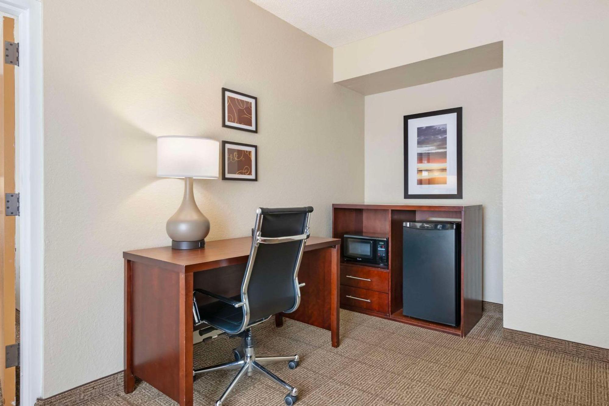 Comfort Suites Downtown Orlando Exterior foto